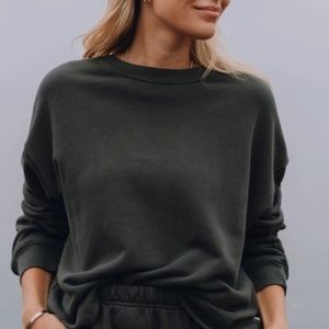 Daily Drills Set-Classic Crewneck and Sweatshorts